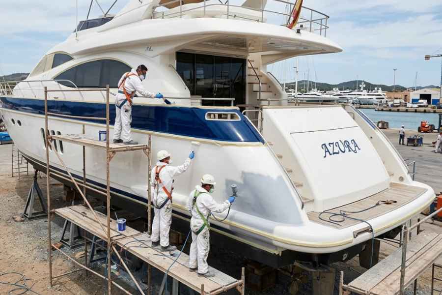 Mantenimiento de la obra viva y obra muerta en Barcelona